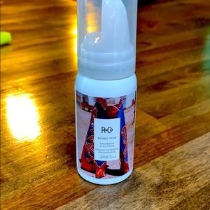 Thickening style foam R + co